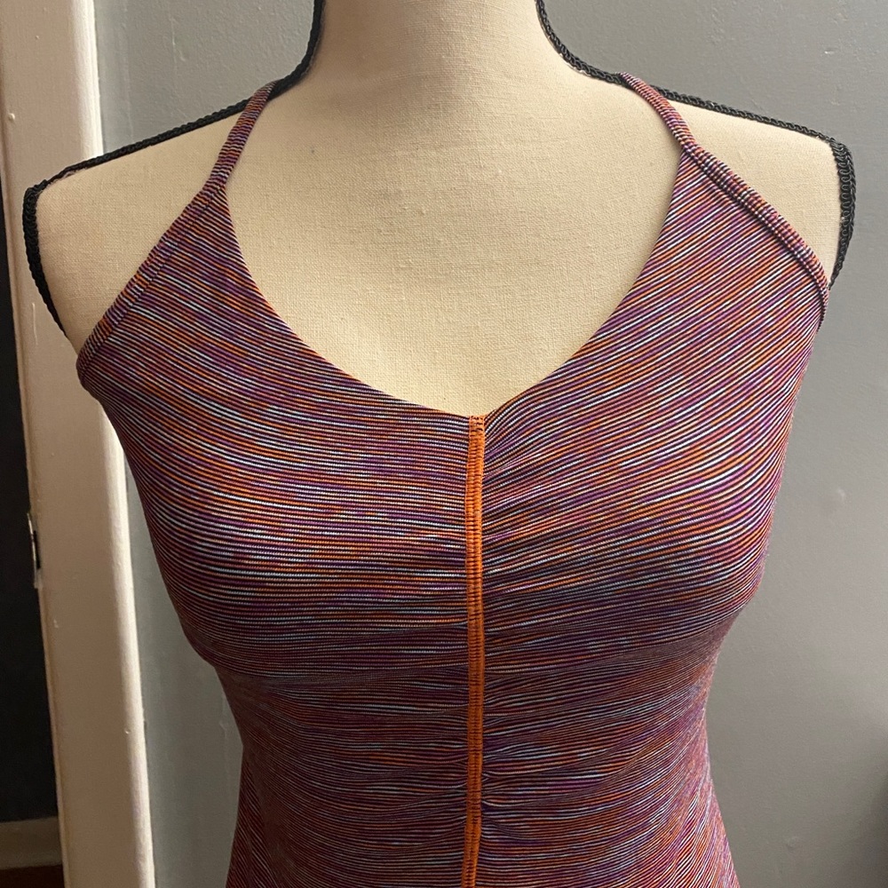 Lululemon Open Your Heart Tank Ladies Size 6 NWT